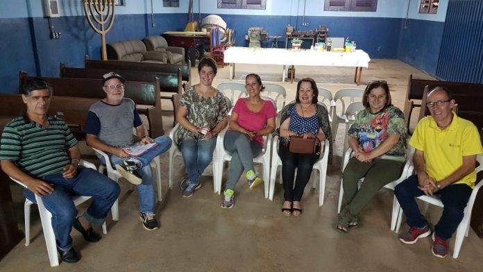 Sobre Adoção: São divulgadas atividades do Grupo de Apoio à Adoção Legal – GRAAL, em Ouro Fino – MG